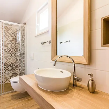 Nina 2 Appartement Fažana