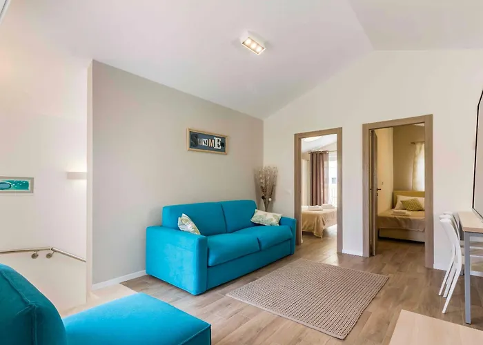 아파트 Nina 2 파자나